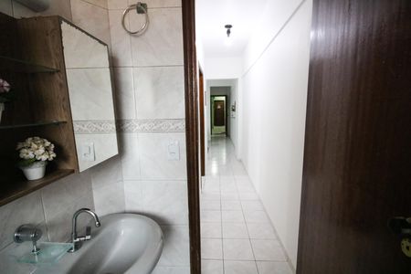 Apartamento para alugar com 75m², 2 quartos e 1 vaga Apartamento para alugar com 75m², 2 quartos e 1 vagaBanheiro