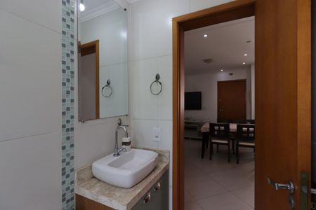 Apartamento à venda com 142m², 2 quartos e 1 vagaBanheiro Social