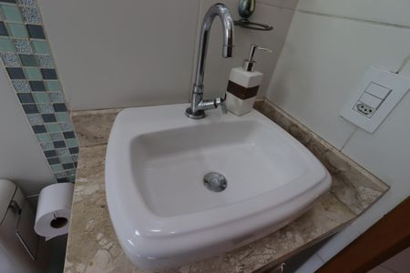 Apartamento à venda com 142m², 2 quartos e 1 vagaBanheiro Social - Pia