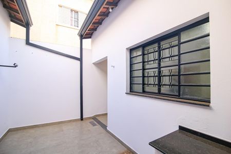 Casa para alugar com 120m², 2 quartos e 2 vagas Casa para alugar com 120m², 2 quartos e 2 vagasÁrea de Serviço