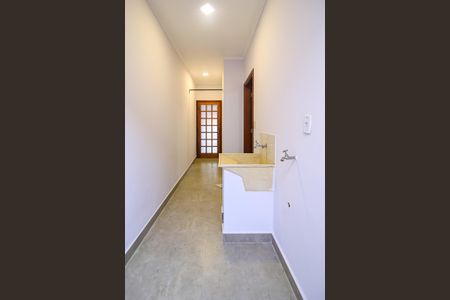 Casa para alugar com 120m², 2 quartos e 2 vagas Casa para alugar com 120m², 2 quartos e 2 vagasÁrea de Serviço