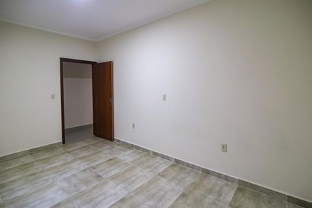 Casa para alugar com 120m², 2 quartos e 2 vagas Casa para alugar com 120m², 2 quartos e 2 vagasQuarto 1