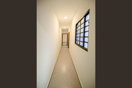 Casa para alugar com 120m², 2 quartos e 2 vagas Casa para alugar com 120m², 2 quartos e 2 vagasCorredor