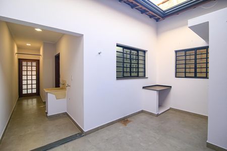 Casa para alugar com 120m², 2 quartos e 2 vagas Casa para alugar com 120m², 2 quartos e 2 vagasÁrea de Serviço