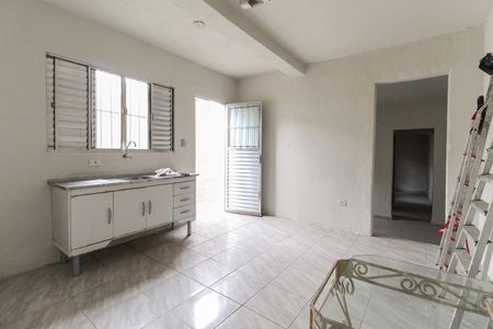 Casa à venda com 121m², 2 quartos e 1 vaga Casa à venda com 121m², 2 quartos e 1 vagaCozinha