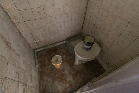 Casa à venda com 121m², 2 quartos e 1 vaga Casa à venda com 121m², 2 quartos e 1 vagaBanheiro da Suíte