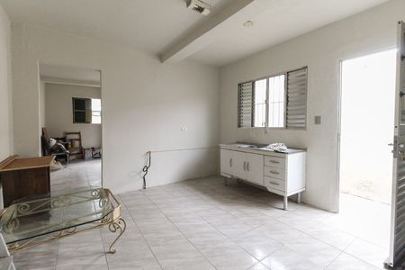 Casa à venda com 121m², 2 quartos e 1 vaga Casa à venda com 121m², 2 quartos e 1 vagaCozinha