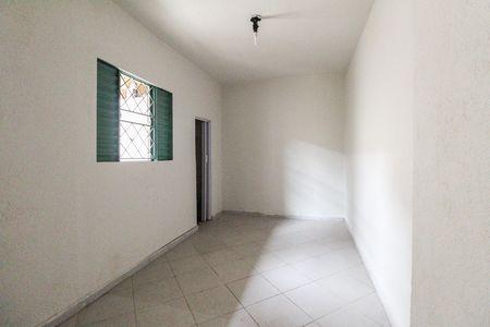 Casa à venda com 121m², 2 quartos e 1 vaga Casa à venda com 121m², 2 quartos e 1 vagaSuíte