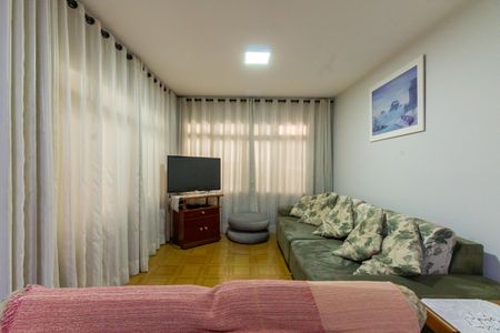 Sala de casa para alugar com 4 quartos, 185m² em Chácara Seis de Outubro, São Paulo