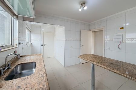 Apartamento à venda com 100m², 2 quartos e 1 vagaCozinha