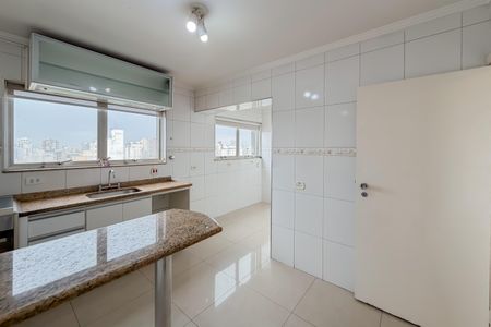Apartamento à venda com 100m², 2 quartos e 1 vagaCozinha
