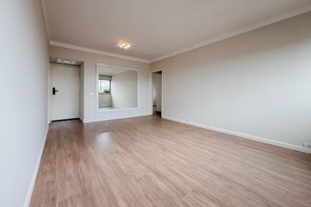 Apartamento à venda com 100m², 2 quartos e 1 vagaSala
