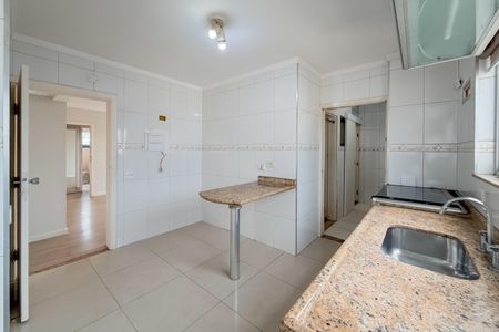 Apartamento à venda com 100m², 2 quartos e 1 vagaCozinha