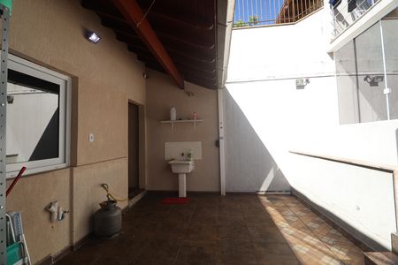 Casa à venda com 355m², 5 quartos e 4 vagasÁrea comum