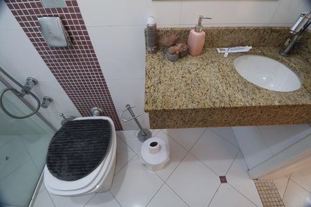 Casa à venda com 355m², 5 quartos e 4 vagasBanheiro