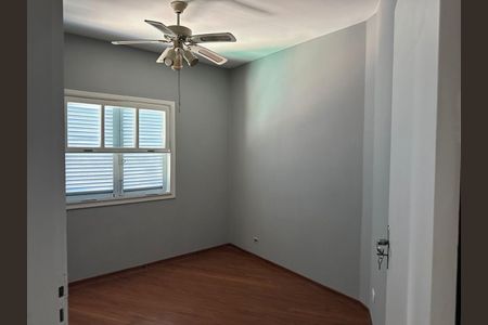 Casa à venda com 4 quartos, 217m² em Residencial Seis (Alphaville), Santana de Parnaíba