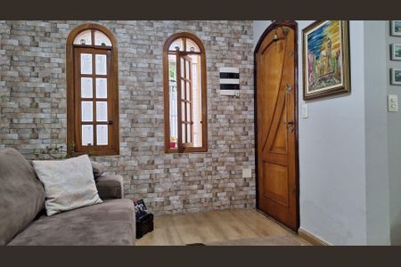 Casa à venda com 3 quartos, 217m² em Vila Libanesa, São Paulo