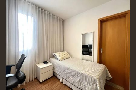 Apartamento à venda com 4 quartos, 131m² em Buritis, Belo Horizonte