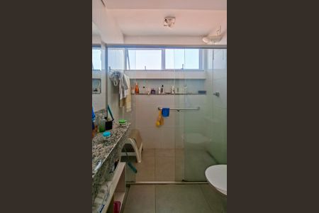 Apartamento para alugar com 95m², 4 quartos e 1 vaga Apartamento para alugar com 95m², 4 quartos e 1 vagaBanheiro