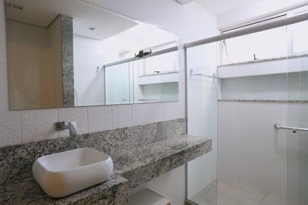 Apartamento para alugar com 95m², 3 quartos e 1 vagaBanheiro