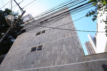 Apartamento para alugar com 95m², 3 quartos e 1 vagaFachada