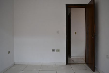 Casa de condomínio à venda com 105m², 3 quartos e 2 vagasSuíte