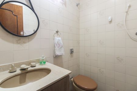 Casa à venda com 189m², 2 quartos e 2 vagasBanheiro Social