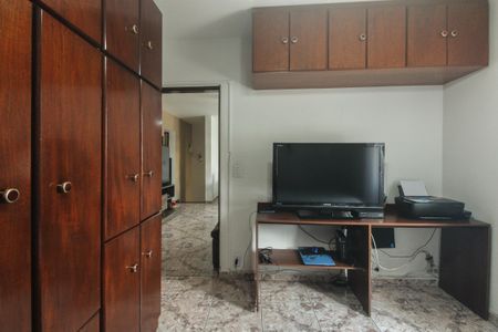 Casa à venda com 189m², 2 quartos e 2 vagasQuarto