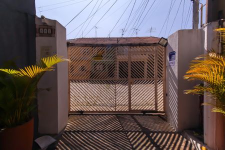 Casa de condomínio à venda com 170m², 2 quartos e 5 vagasPlaca