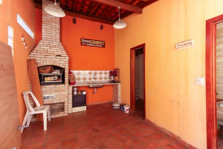 Casa de condomínio à venda com 170m², 2 quartos e 5 vagasChurrasqueira