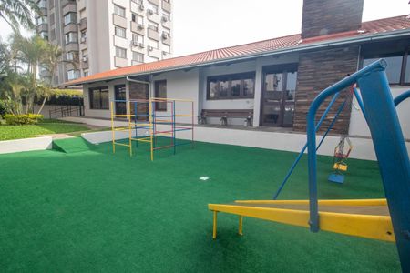 Apartamento à venda com 77m², 2 quartos e 1 vaga Apartamento à venda com 77m², 2 quartos e 1 vagaÁrea comum - Playground