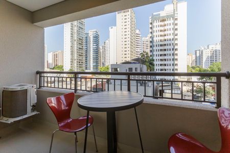 Studio para alugar com 29m², 1 quarto e sem vaga Studio para alugar com 29m², 1 quarto e sem vagaVaranda