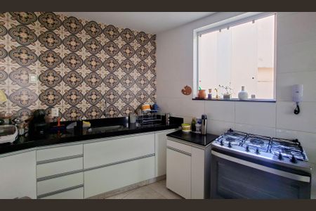 Cozinha de apartamento para alugar com 3 quartos, 140m² em Sion, Belo Horizonte