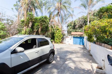 Casa à venda com 243m², 2 quartos e 6 vagasGaragem