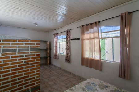 Casa à venda com 243m², 2 quartos e 6 vagasQuarto 1