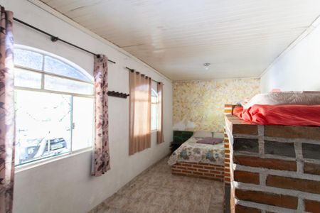 Casa à venda com 243m², 2 quartos e 6 vagasQuarto 1