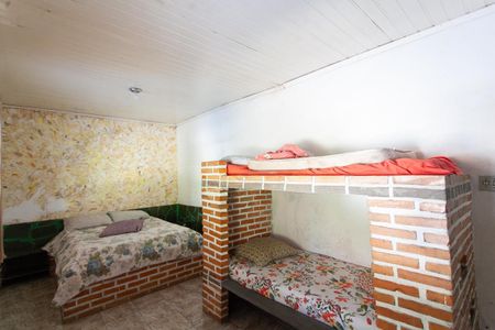 Casa à venda com 243m², 2 quartos e 6 vagasQuarto 1