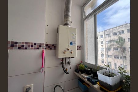 Apartamento à venda com 60m², 3 quartos e 1 vagaÁrea de Serviço
