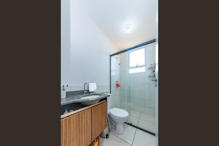 Apartamento à venda com 52m², 2 quartos e 2 vagas Apartamento à venda com 52m², 2 quartos e 2 vagasBanheiro da Suíte