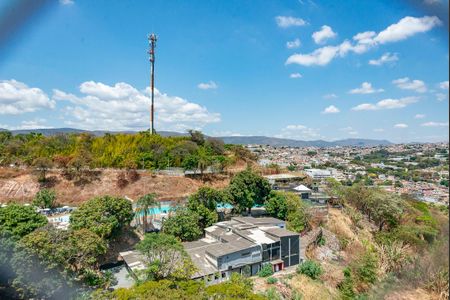 Apartamento à venda com 52m², 2 quartos e 2 vagas Apartamento à venda com 52m², 2 quartos e 2 vagasSuíte - Vista