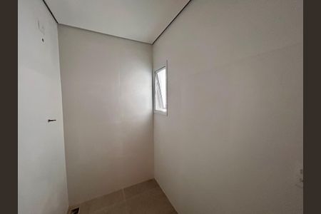 Casa à venda com 135m², 4 quartos e 3 vagas Casa à venda com 135m², 4 quartos e 3 vagasBanheiro da Suíte 2