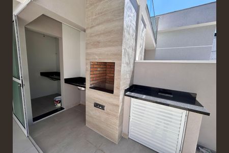 Casa à venda com 135m², 4 quartos e 3 vagas Casa à venda com 135m², 4 quartos e 3 vagasChurrasqueira