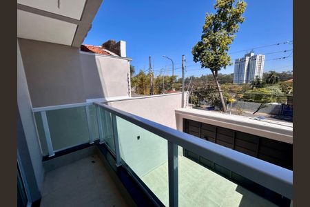 Casa à venda com 135m², 4 quartos e 3 vagas Casa à venda com 135m², 4 quartos e 3 vagasVista Varanda da Sala