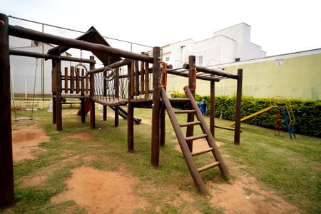 Casa de condomínio para alugar com 150m², 3 quartos e 2 vagasÁrea comum - Playground