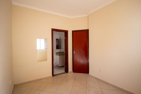Casa de condomínio para alugar com 150m², 3 quartos e 2 vagas Casa de condomínio para alugar com 150m², 3 quartos e 2 vagasSuite