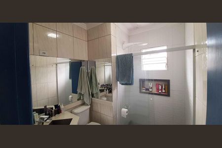 Casa à venda com 280m², 3 quartos e 2 vagas Casa à venda com 280m², 3 quartos e 2 vagasBanheiro da Suíte