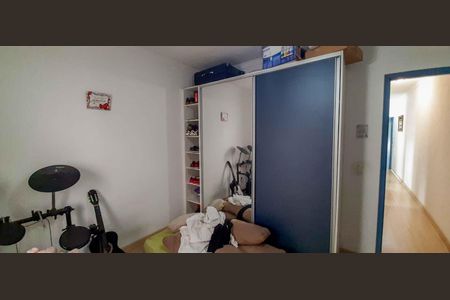 Casa à venda com 280m², 3 quartos e 2 vagas Casa à venda com 280m², 3 quartos e 2 vagasQuarto 2