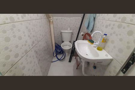 Casa à venda com 280m², 3 quartos e 2 vagas Casa à venda com 280m², 3 quartos e 2 vagasGaragem - Banheiro