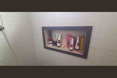 Casa à venda com 280m², 3 quartos e 2 vagas Casa à venda com 280m², 3 quartos e 2 vagasBanheiro da Suíte