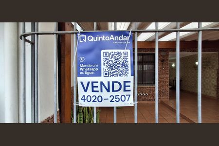 Casa à venda com 145m², 3 quartos e 3 vagasPlaquinha 